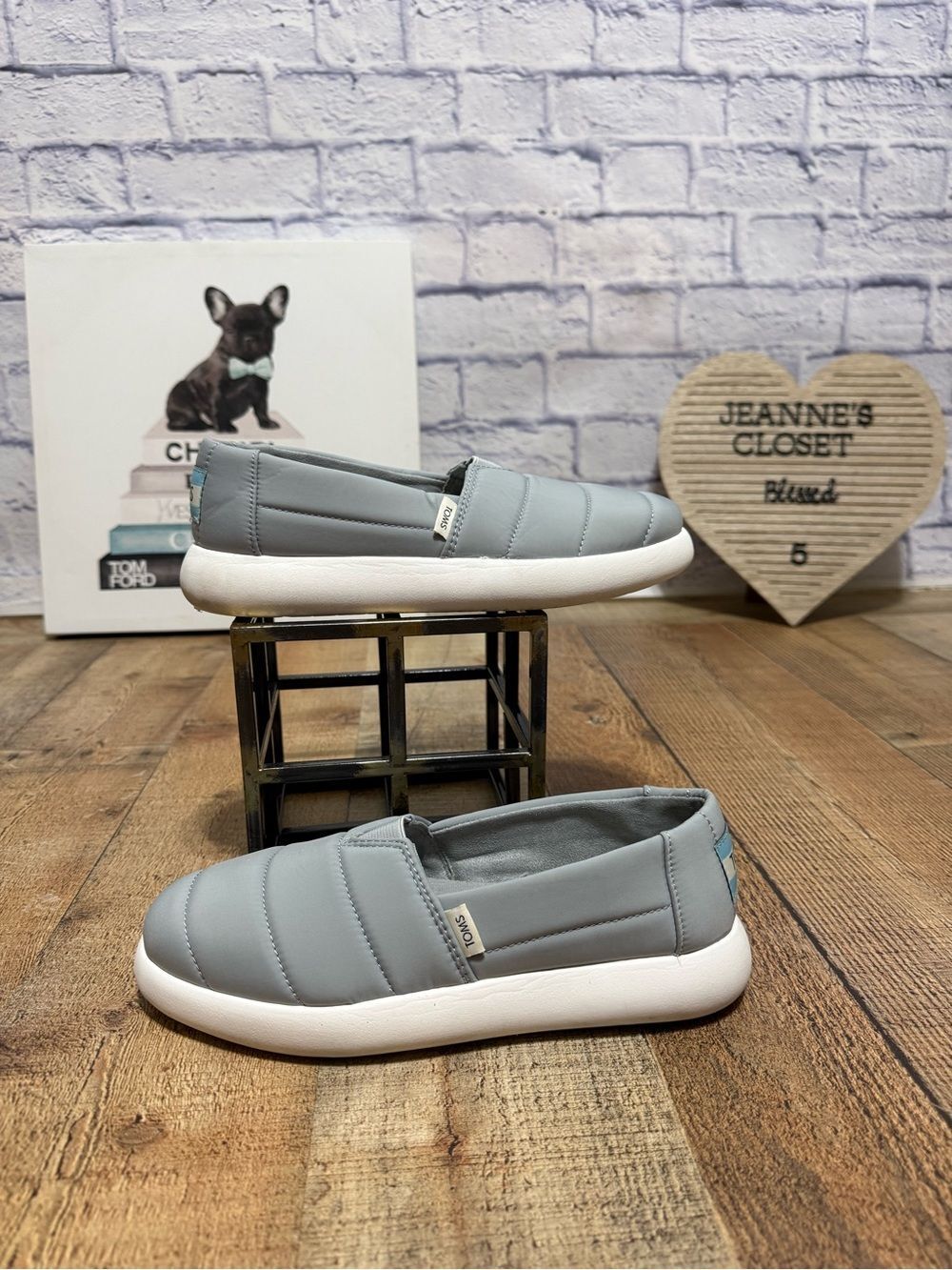 Toms Alpargata Mallow Puff Slip On in Matte Gray size 7